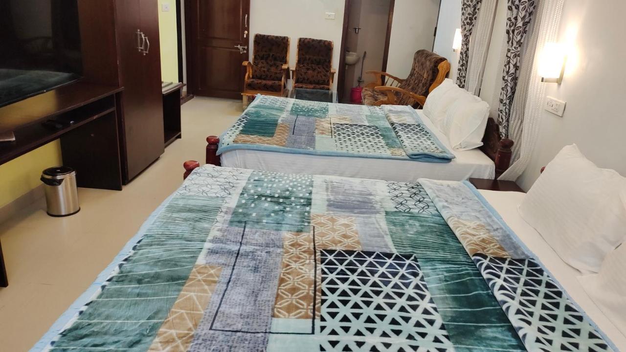 Royal Serene Villas Утакаманд Экстерьер фото